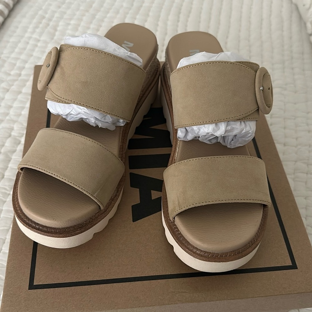MIA wedges platform espadrille sandal buckle taupe sand beige suede like 7.5